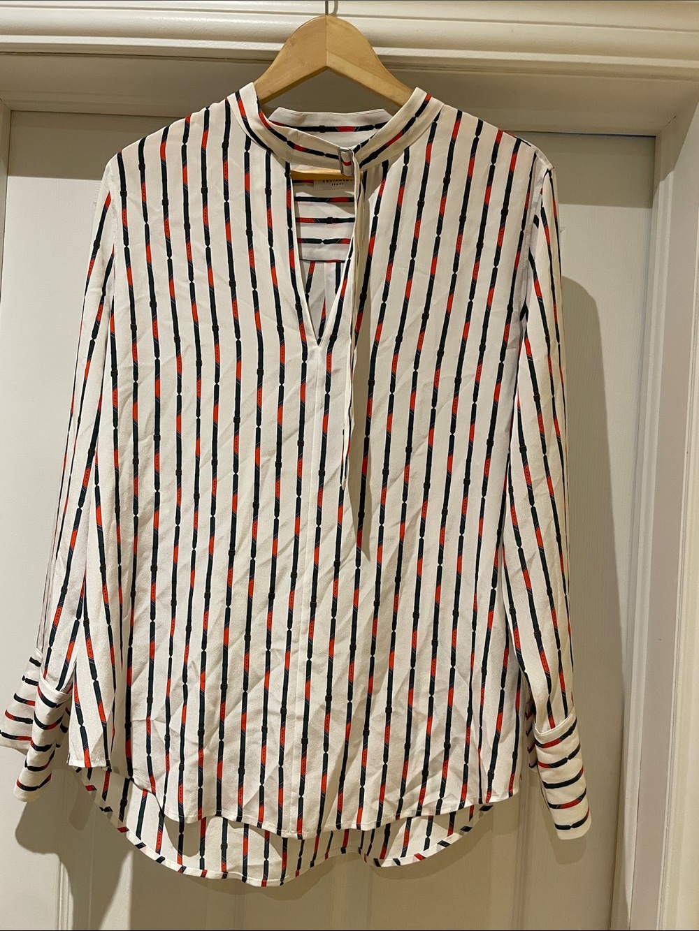 Equipment 100% Silk Equestrian Blouse Old Money Quiet Luxury L